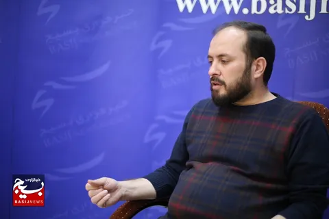 جریان جهادی را نباید به سیاست آغشته کنیم