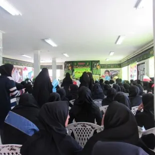 همایش نهضت ماه زنداه ایم در کوهرنگ