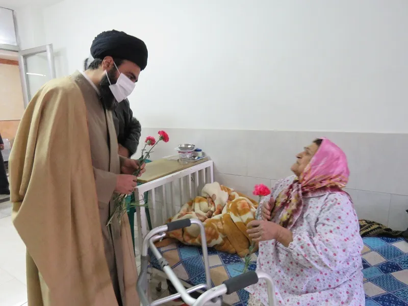ملاقات سالمندان سرای صادقیه به مناسبت ولادت حضرت زهرا (س)