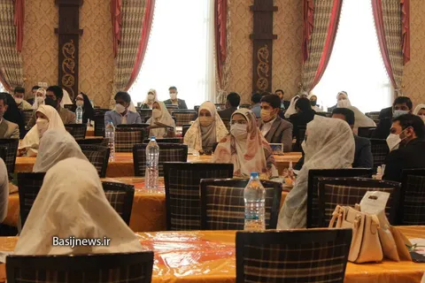 جشن ازدواج زوج‌های جوان پاسدار در زاهدان