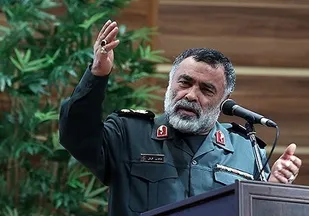 موشک&lrm;های ایران آماده انهدام فرودگاه&lrm;های عربستان است/ سردار همدانی با شمشیر اسلام مبارزه می&lrm;کرد