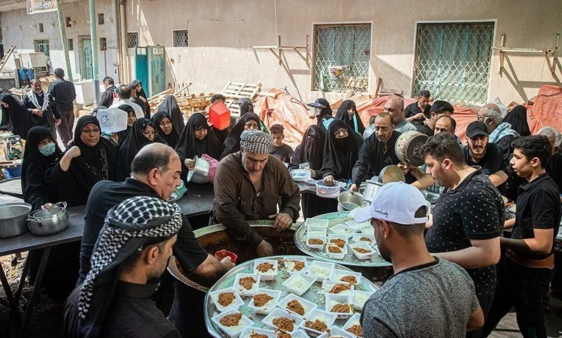 اسکان و خدمت رسانی به بیش از ۸۰هزار زائر حسینی در نجف اشرف