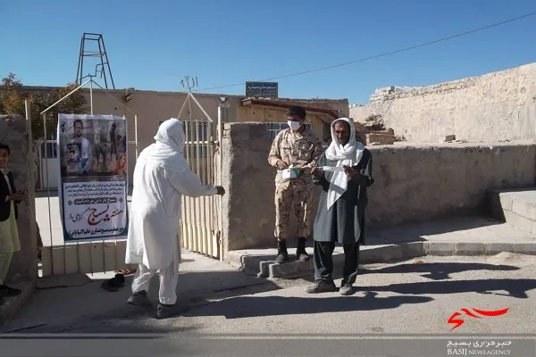 توزیع هزار  ماسک  در مسجد جامع روستای کوشه تفتان