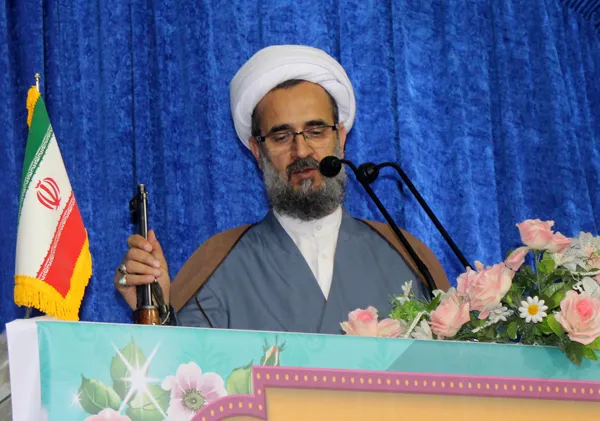 امروز وظیفه همه مسلمین حمایت از فلسطینیان است