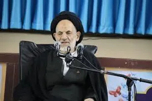 مسائل اقتصادی در ایران پروژه سیاسی دشمن است/ جواب دشمن را با قدرت بدهید نه با لبخند و چاپلوسی