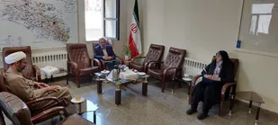 جلسه همکاری دیوارنگاری توسط بسیج هنرمندان و تبلیغات اسلامی نهاوند