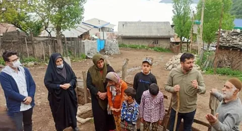 مدرسه‌ای در لبه پرتگاه/ گروه جهادی‌ امام رضا (ع) مدرسه پنجک را از نو می‌سازد