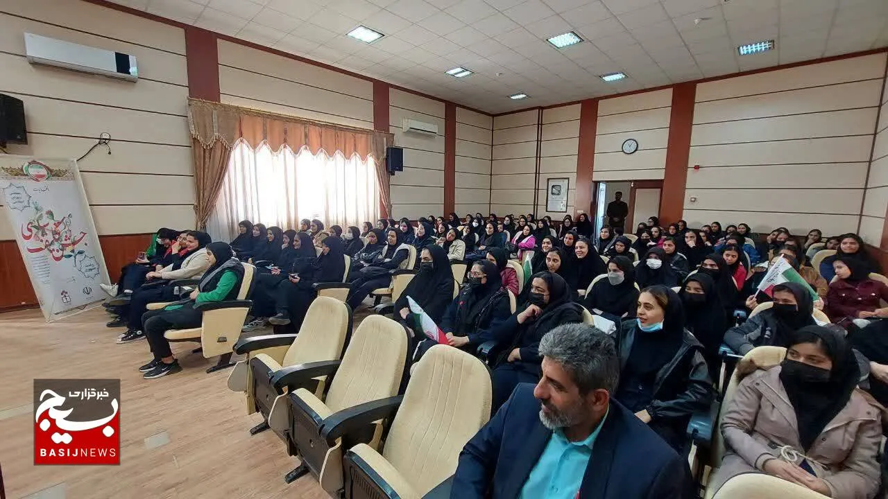 عرصه حضور در انتخابات نمایش اقتدار سیاسی یک ملت و حکومت اسلامی است