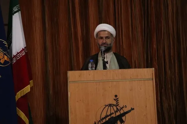 خدا محوری، موفقیت از دید آیات قرآن و روایات اسلامی است