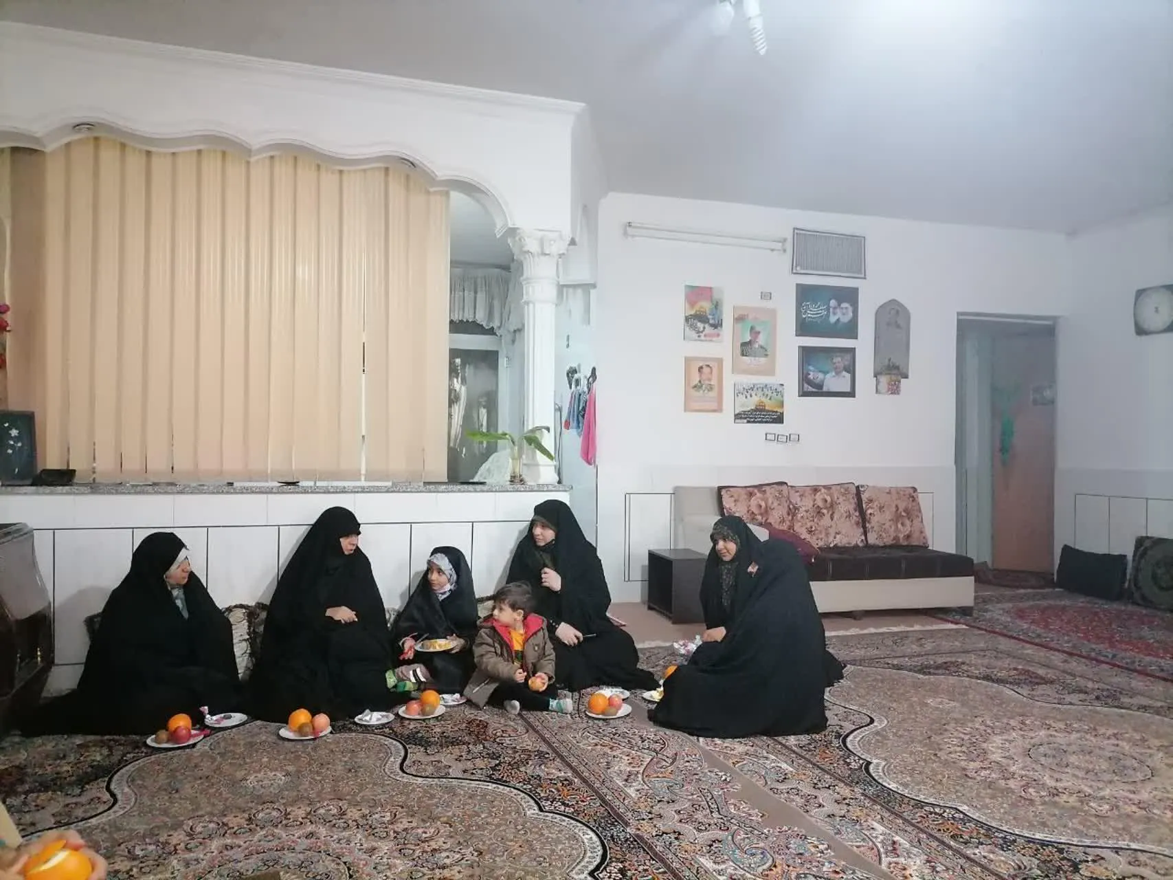 دیدار با خانواده شهید مدافع حرم سید یحیی براتی
