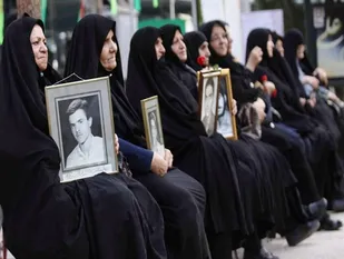 مراسم تکریم مادران و همسران شهدای جاویدالنشان در کرج