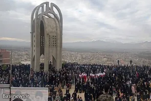 پیام تقدیر فرماندهان سپاه و انتظامی اسدآباد از حضور حماسی مردم در استقبال از خانواده شهید ترابی