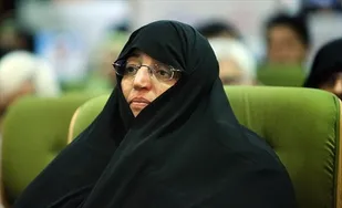 فیش نجومی&zwnj;ها با منت بر مردم، صاحب منصب هستند