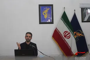 لزوم آگاهی جوانان از خدمات انقلاب در عرصه&zwnj;های مختلف