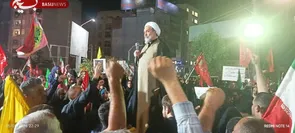 تنها فصل‌الخطاب در مسائل کلان کشور، فرامین ولایت فقیه است/ ملت ایران هرگز زیر بار زور نخواهد رفت