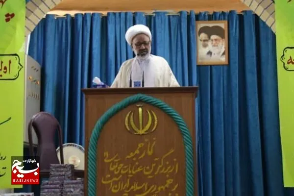 ایران اسلامی اجازه نفوذ به هیچ کشور استعماری و استکباری نمی‌دهد
