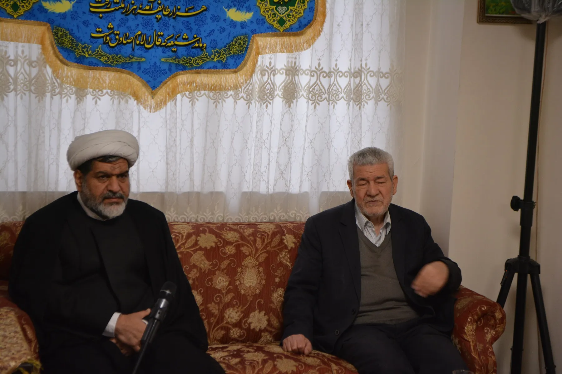 تمام دستاوردها و توفیقات کشور مرهون خون شهداست