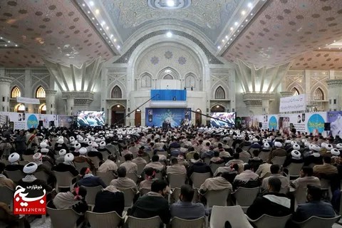 گردهمایی دانشجویان و طلاب بسیجی با حضور رئیس مجلس شورای اسلامی