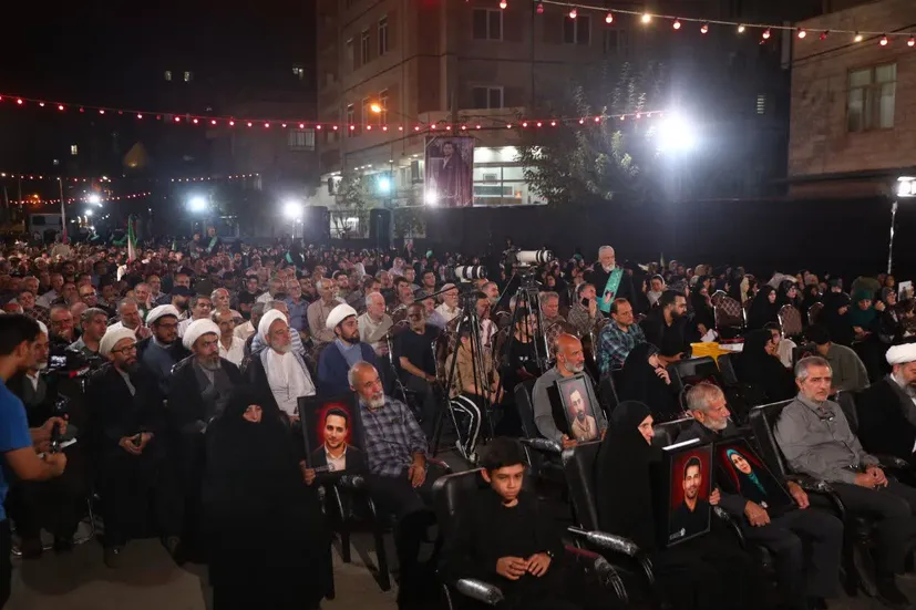 مراسم دهمین سالگرد شهادت شهید مدافع حرم «سجاد زبرجدی» در محله خانی‌آبادنو تهران