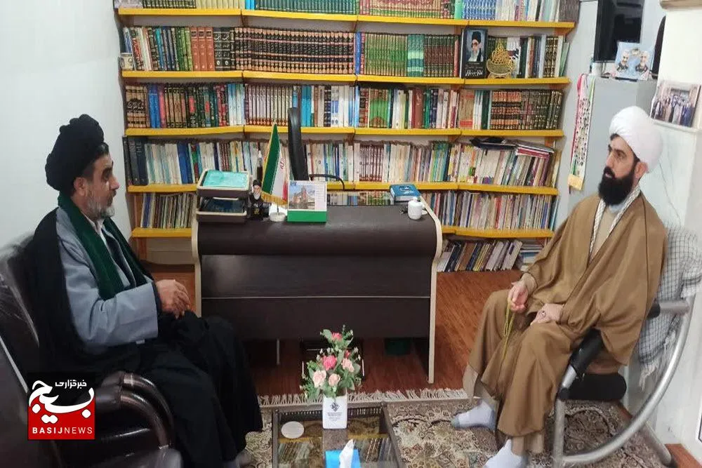 دیدار مسئول دفتر نمایندگی ولی فقیه در سپاه ناحیه رزن با امام جمعه این شهرستان