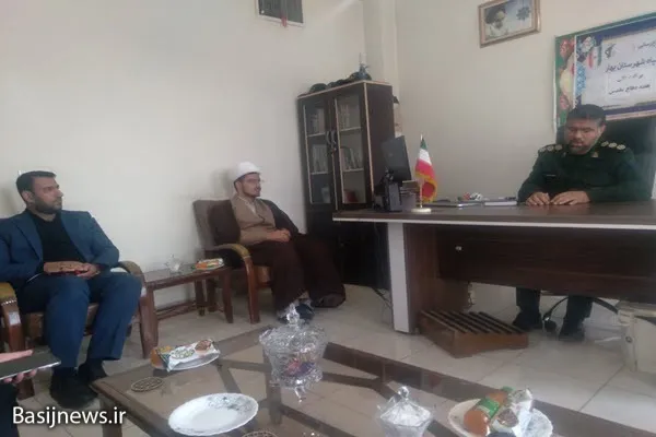 برگزاری ۱۵۰ عنوان برنامه شاخص طی هفته دفاع مقدس در بهار/ توزیع ۱۲۰۰بسته معیشتی و لوازم التحریر