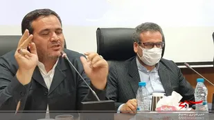 اگر نمی&zwnj;توانید نوکری مردم را بکنید خود را از پشت میزکنار بکشید