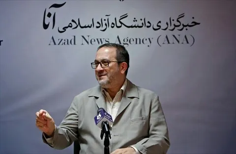 تعطیلی مطبوعات در ایام نوروز عقلانی و حرفه‌ای نیست