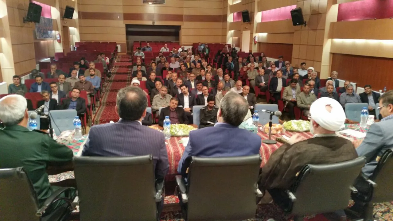 مدیرانی که در مسیر خدمت‌رسانی به مردم نیستند باید حذف شوند/ امکان سوخت‌گیری هواپیما در فرودگاه شاهرود ایجاد شد