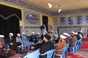 جنگ بین اسلام و کفر با مذاکره حل نخواهد شد