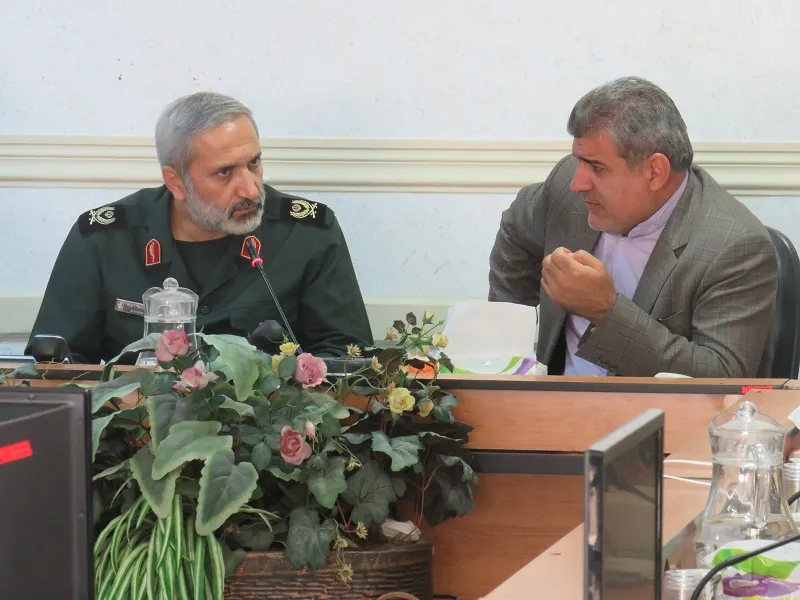نشست صمیمی سپاه تهران بزرگ و آموزش و پرورش شهر تهران