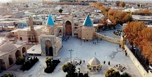 آمادگی راهنمایان گردشگری دوزبانه برای معرفی گسترده شاهرود و بسطام