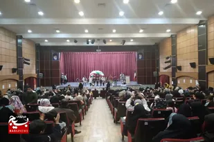 جشن انقلاب و ولادت حضرت علی (ع) در فرهنگسرای آیت الله بهاری برگزار شد
