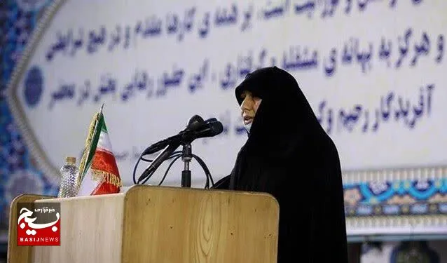 آمریکا جزو نخستین کشورهای ناامن برای زنان /غرب استثمارگر، دست به دامن قوانین تلقین کننده به بی هویتی زنان