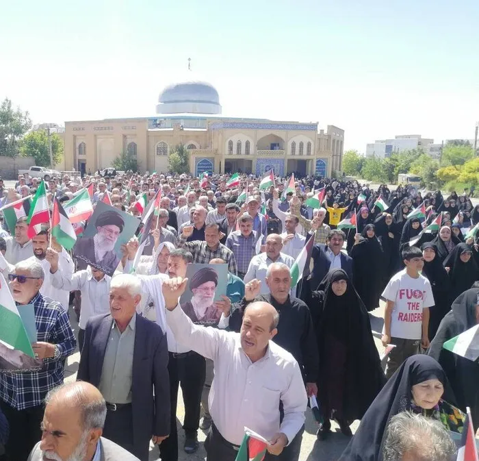 مردم ایلام در حمایت از مظلومان غزه راهپیمایی کردند