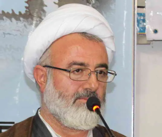 جنگ آینده جنگ آب است/گلایه از تغییر مدیران فرهنگی بدون اطلاع ائمه جمعه/ بزرگراه حرم تا حرم طرحی از زمان شاه/در داستان تصادف قطار در حق شاهرود جفا شد/چه کسی از تمرکز گرایی سود می برد؟