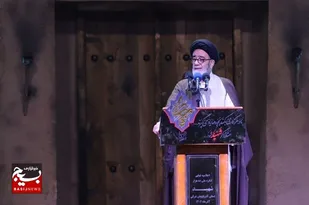 یکصدایی مردم و مسئولان از عوامل پیروزی در دفاع مقدس بود
