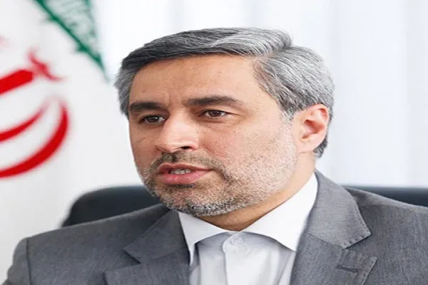باید برای توسعه همه جانبه استان در زمینه‌های مختلف تلاش کنیم