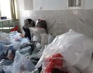جمع آوری اقلام مورد نیاز سیل زدگان توسط بسیجیان  پایگاه زکیه خوانسار
