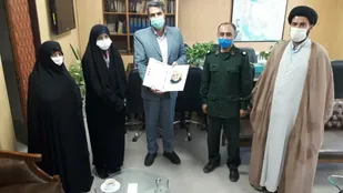 تجلیل از چهل بانوی محجبه ادارات شهرستان شاهرود+تصاویر