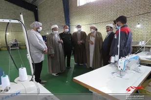 بازدید حجت&zwnj;الاسلام علیی از کارگاه&zwnj;های تولید ماسک بسیج طلاب ملایر