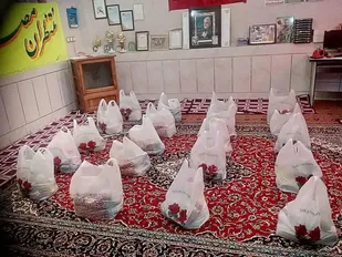 کمک مومنانه پایگاه منتظران مهدی در شب تاسوعای حسینی(عج)