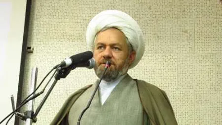 سپاه در دفاع از اسلام و انقلاب مرز نمی‌شناسد/سپاه جهانی است