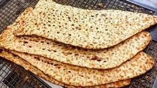 توقیف ۱۱ دستگاه خودروی قاچاق نان در مراغه