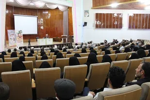 باید در جهاد تبیین دروغ های دشمن را افشا کنیم