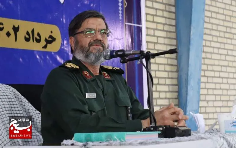 روزی آرام میگیریم که مشکلات منطقه حل شده باشد/ مردم عمق راهبردی نظام اسلامی هستند