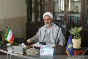 ابوالحسن علی بن موسی(ع) ملقب 《رضا》 امام هشتم از ائمه اثتی عشر و دهمین معصوم از چهارده معصوم است
