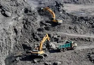 ممانعت از فعالیت معدن بوکسیت تاش خواسته مردمی/تلاش برای راهکار مناسب فعالیت