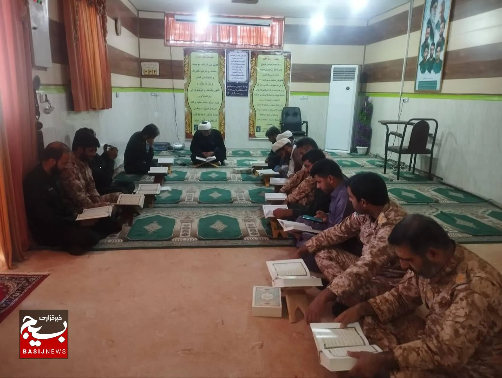 برگزاری محفل انس با قرآن کریم در دلگان