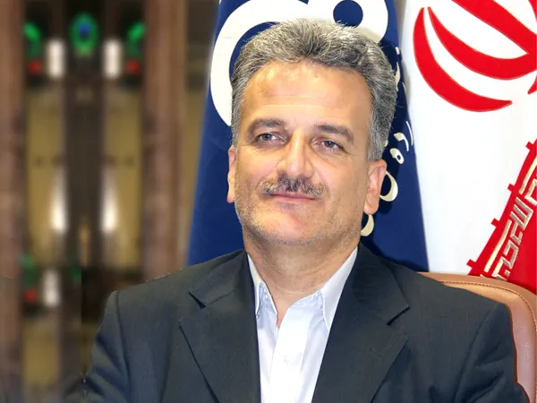 مصرف 605 میلیون لیتر انواع فرآورده نفتی مایع در همدان