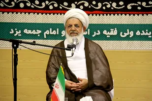سفارتخانه&zwnj;هایمان در معرفی انقلاب به دنیا ضعیف عمل کردند/ متاسفانه هدف زندگی فراموش شده است